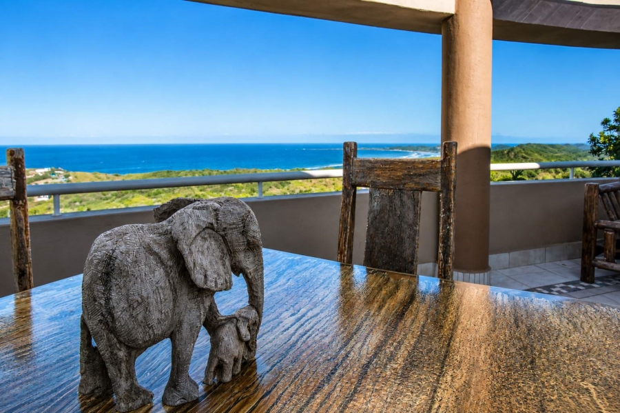6 Bedroom Property for Sale in Brenton On Sea Western Cape